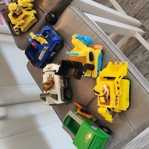 Lot of 12 Paw Patrol cars/vehicles and  16 figures!